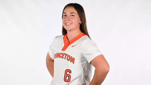 Lauren Sablone posed photo