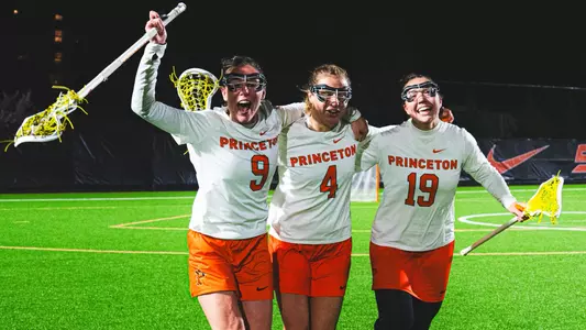 Women's Lacrosse Celebrates Win Over Penn