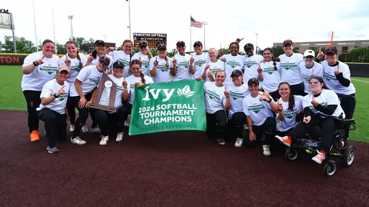 ivy softball tournament championship group photo