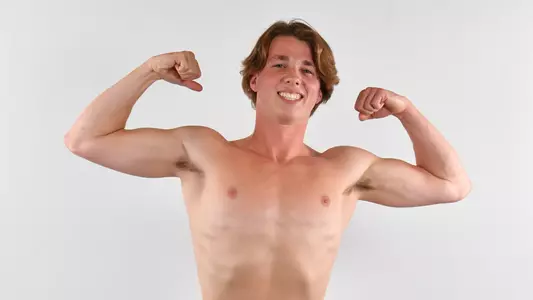 Parker Lenoce Men's Swim & Dive
