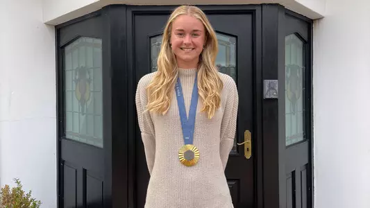 Golden Feature: Hannah Scott Image