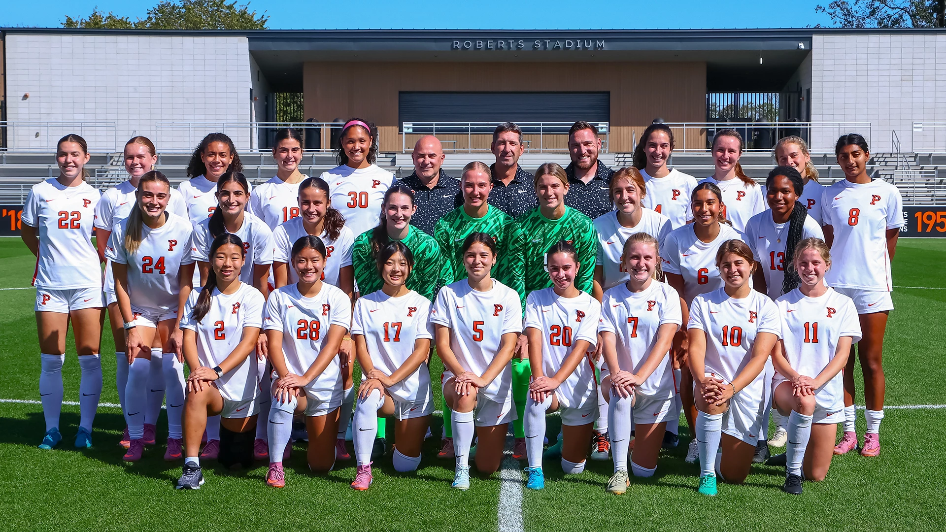 2025 women's soccer team photo