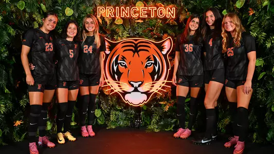 women's soccer senior posed photo