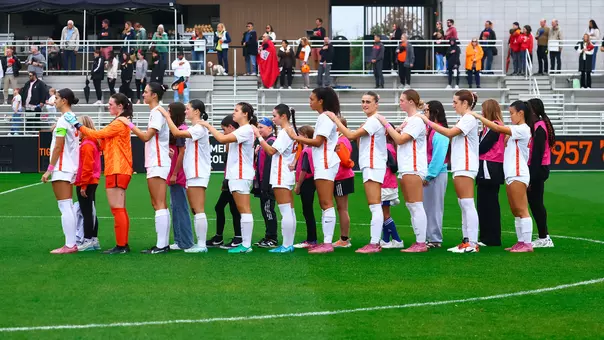 W soccer pregame