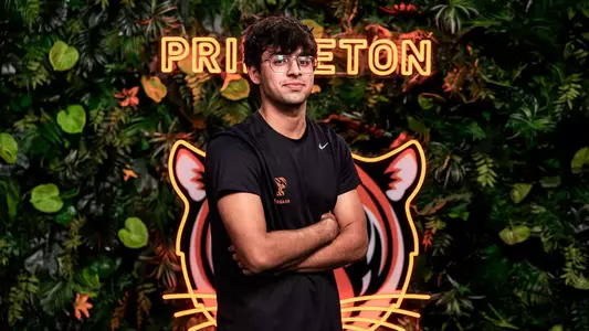 Yuvraj Wadhwani posed photo