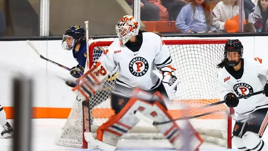 Uma Corniea action photo