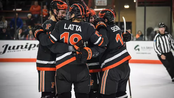 Men's Hockey Celebrating At Bowling Green