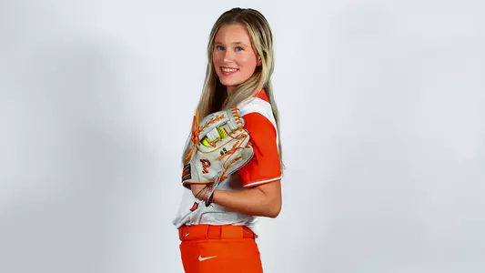 Keala Hollenkamp posed photo