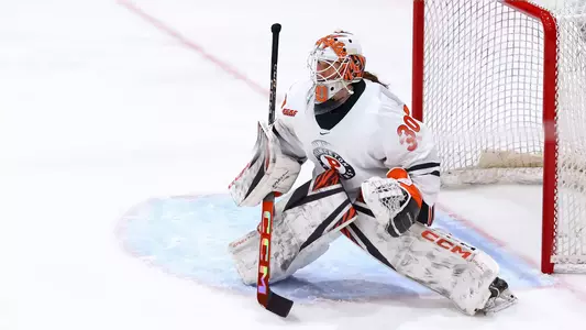 lia nevo action photo