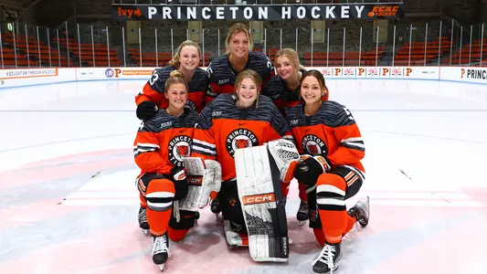 Women's Hockey Seniors
