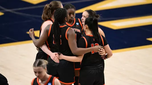 Women's basketball team huddle 2025 NCAA Tournament