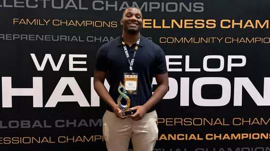 Aaron Richard
