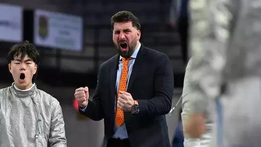 Aleks Ochocki coaching action