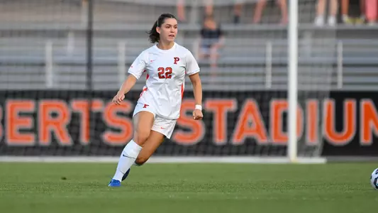 Esme Rudell action photo