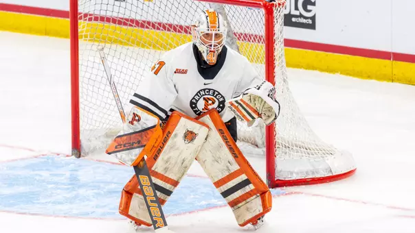 Uma Corniea in net versus Quinnipiac in ECAC Semi Finals