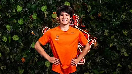 Justin Cheng posed photo