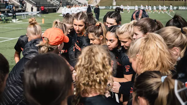 2026 Women's Lacrosse Huddle