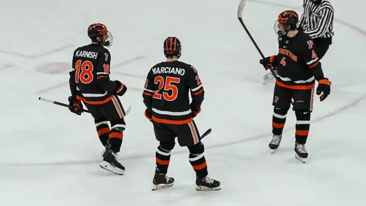 Mens Hockey celebrates at Dartmouth