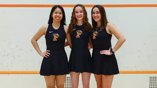 women's squash class of 2026 posed photo
