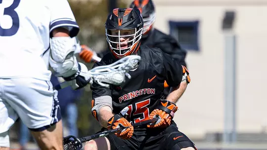 Hunter Spiess defending