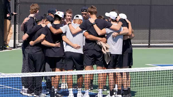 Men's Tennis Huddle