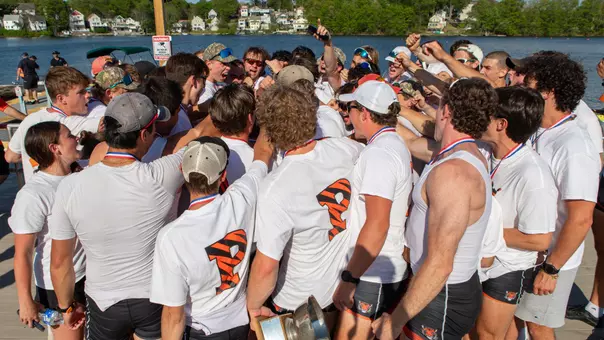 MHW Rowing Huddle