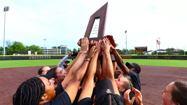 2024 ivy softball tournament trophy celebration