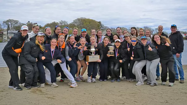 WLW with Team Points Trophy