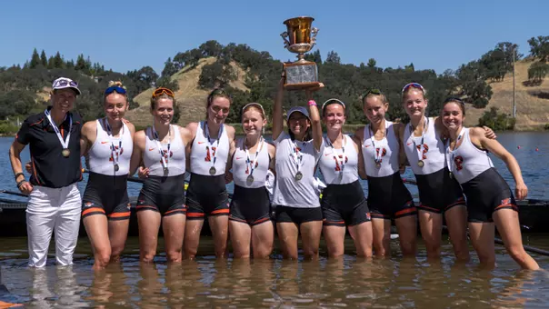 Women's Lightweight 8+