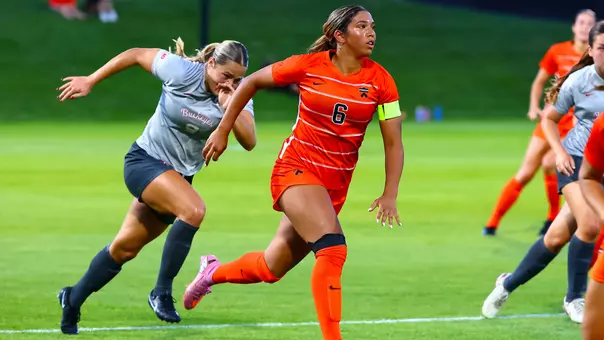 Zoe Markesini action photo vs ohio state