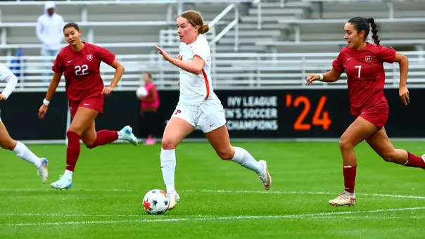 Stella Monberg action photo