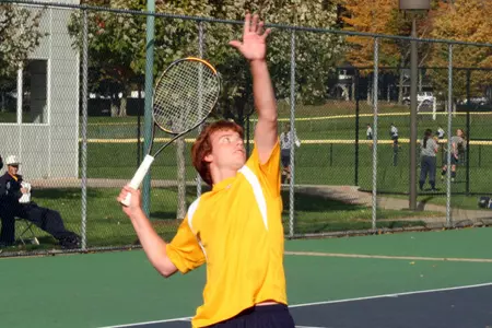 Men's Tennis Breezes Past UConn, 6-1 Image