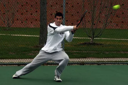 Men's Tennis Defeats Villanova, 4-3 Image