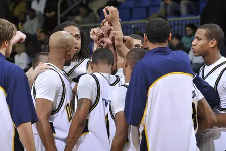 Men's Basketball Reappears In ESPN's Bracketology Image