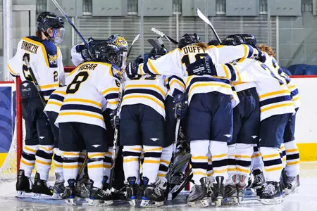 Women's Ice Hockey Wins ECAC Hockey's SKOR Sports Trophy Image