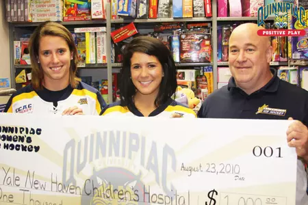 Women's Ice Hockey Visits Yale-New Haven Children's Hospital Auxiliary's Toy Closet Image