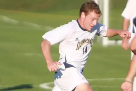 Men's Soccer Falls Short, 3-2, Against Stony Brook Image