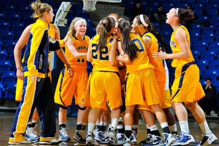 Omni Rankings Place Quinnipiac Women's Basketball As The No. 2 Team On The Rise Image