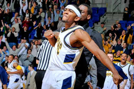 Johnson's 38 Points Lead Men's Basketball Past Robert Morris, 69-61 Image