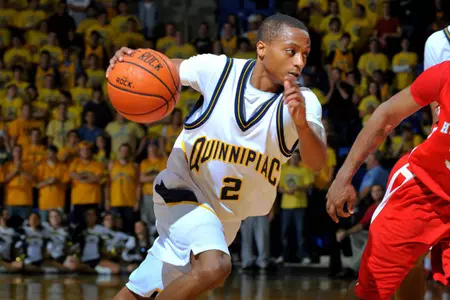 Men's Basketball Cruises Past Saint Francis (Pa.), 75-55 Image