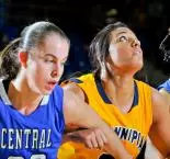 Holy Cross Defeats Women's Basketball, 80-70 Image