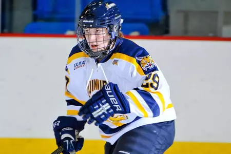 Women's Ice Hockey Falls To Yale, 1-0 Image