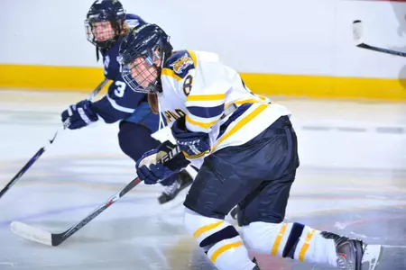 Kelly Babstock Named Finalist For ECAC Hockey Player Of The Year Image