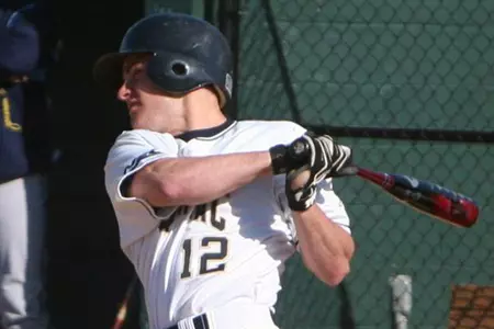 Quinnipiac Falls To Richmond, 17-4 Image