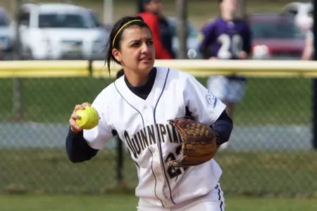 Quinnipiac Softball Falls To Maryland, 4-1, And Defeats Netherlands National Team, 7-6 Image