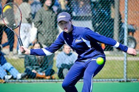 Women's Tennis Sweeps Sacred Heart, 7-0 Image