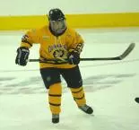 Three Early Goals Help Extend Women's Ice Hockey's Win Streak to Four in 3-2 Victory Against Princeton Image