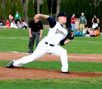 Baseball Outlasted By NEC's Top Team; Bryant Sweeps Doubleheader, 11-5 and 1-0 (8) Image