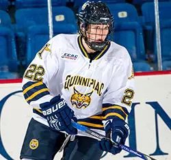 Shiann Darkangelo Scores Twice To Lead Women's Ice Hockey to 5-1 Win Over Penn State Image