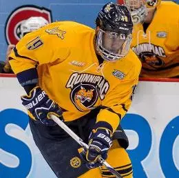 No. 14 Quinnipiac Men's Ice Hockey Tops No. 9 UMass Lowell, 3-1 Image